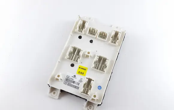 Dodge RAM Comfort/convenience module 68526275AC 68526275