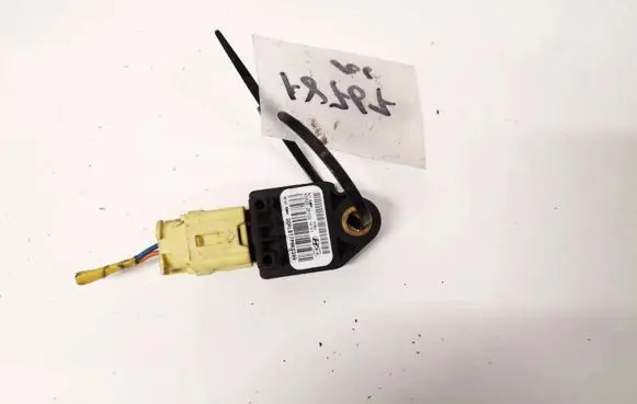 Hyundai Sonata Airbag deployment crash/impact sensor 959202f100 95920-2f100