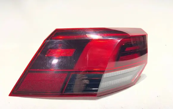 Volkswagen Golf VIII Rear/tail lights 5H0945095C
