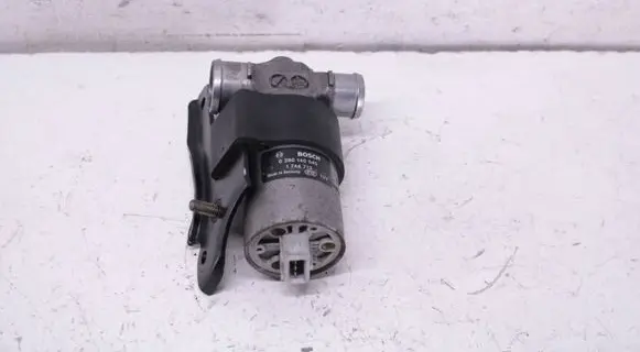BMW 5 E60 E61 Idle control valve (regulator) 0280140545 1744713