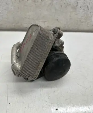 BMW 3 F30 F35 F31 Engine oil radiator 7525333