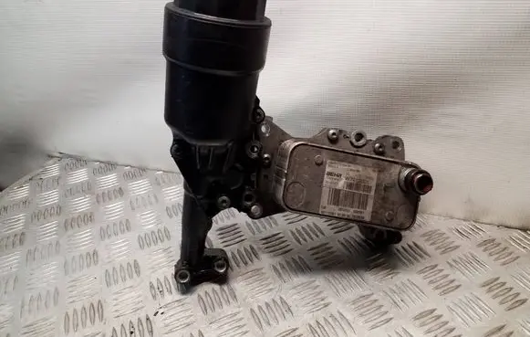 Jeep Patriot Oil filter mounting bracket 70364196
