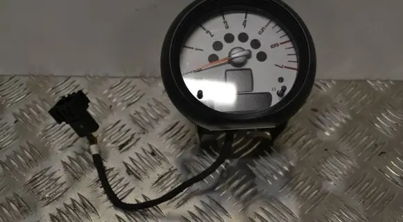 Mini Cooper Countryman R60 Speedometer (instrument cluster) 9275560 S01550445 2780490