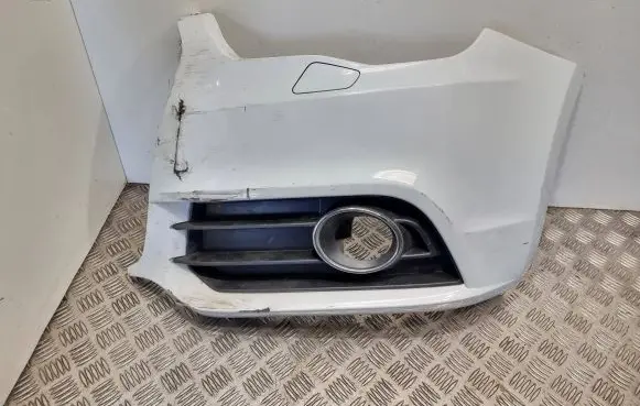 Audi A1 Front bumper 8X0807681 8X0807755