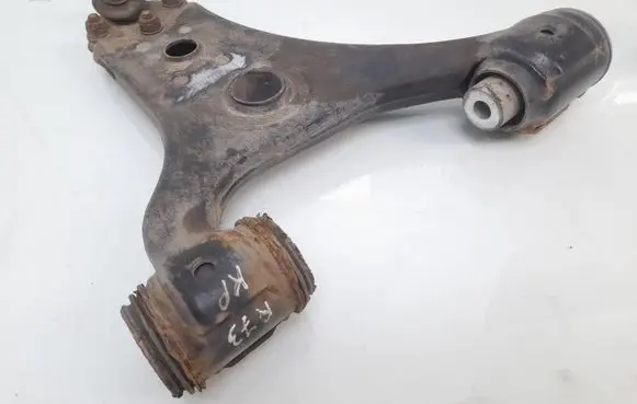 Mercedes-Benz B W245 Front lower control arm/wishbone A1693300307C 5331486Q31
