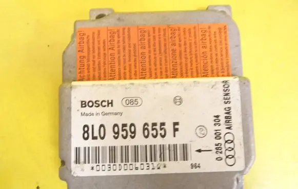 Audi A3 S3 8L Airbag control unit/module 8L0959655F 0285001304