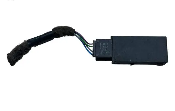 Opel Astra J AUX in-socket connector 13317917