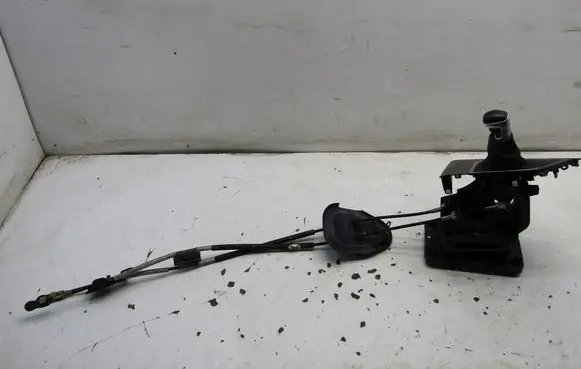 Peugeot 3008 II Gear selector/shifter in gearbox 98201716ZD