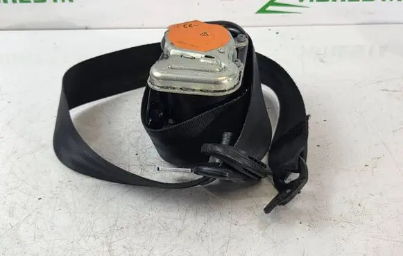 Skoda Octavia Mk3 (5E) Front seatbelt 3066322