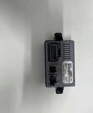 Jaguar XF Seat heating relay 8X2314B663AF 081001A 6NXN919A06