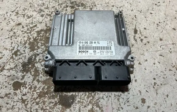 Mercedes-Benz E W211 Engine control unit/module A6461504491 0281012455