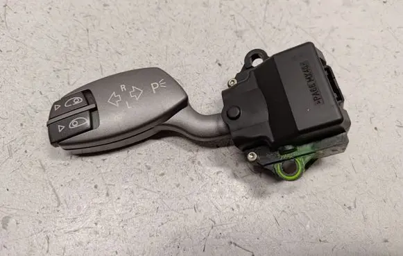BMW 7 E65 E66 Indicator stalk 6911516 61316911516