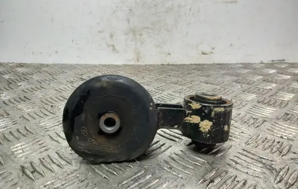 KIA Sorento Gearbox mount 219142W000
