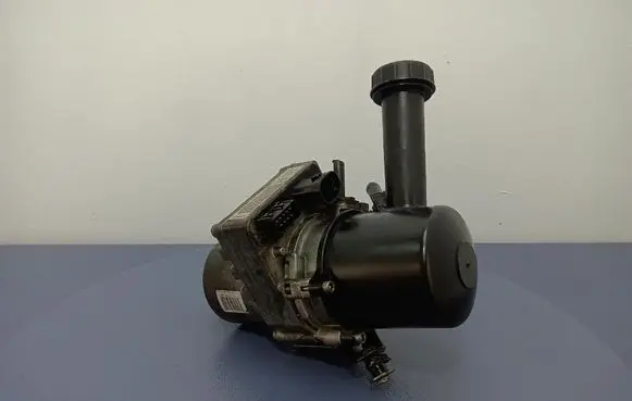 Peugeot 407 Power steering pump 9655792180