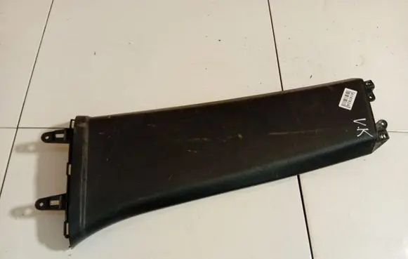 Seat Toledo III (5P) (B) pillar trim (top) 5P0867297H