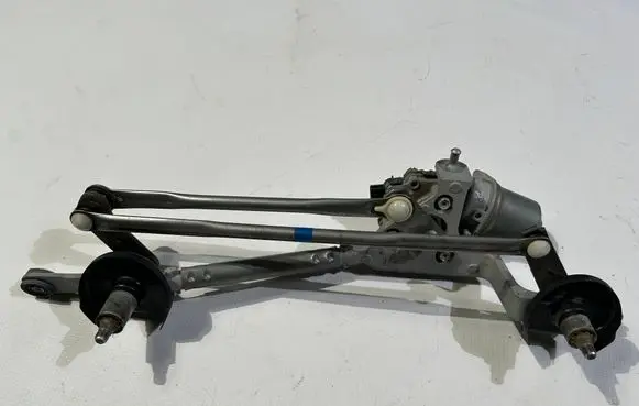 Subaru WRX VB II Front wiper linkage and motor 86511vc010