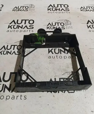 BMW 7 F01 F02 F03 F04 Radiator mount bracket 7572543 PA66GF30 R6146001