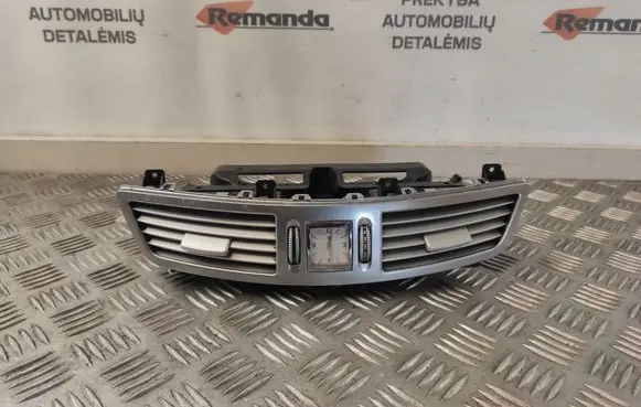 Mercedes-Benz S W221 Dash center air vent grill A2218300954 05569051
