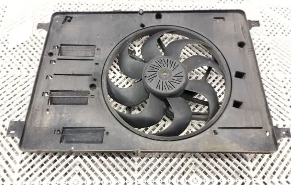 Volvo V60 Fan set 8240543