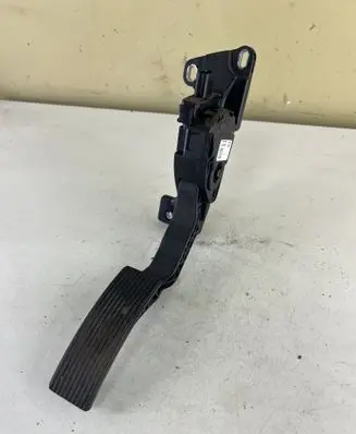 Jeep Grand Cherokee Accelerator throttle pedal 6PV93396600 52124785AE
