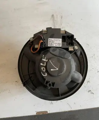 Volkswagen PASSAT B6 Heater fan/blower 3C0907521