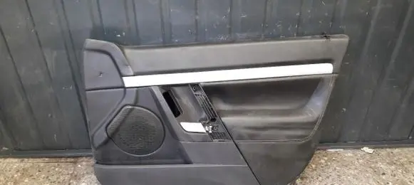 Opel Vectra C Front door card panel trim 13106060