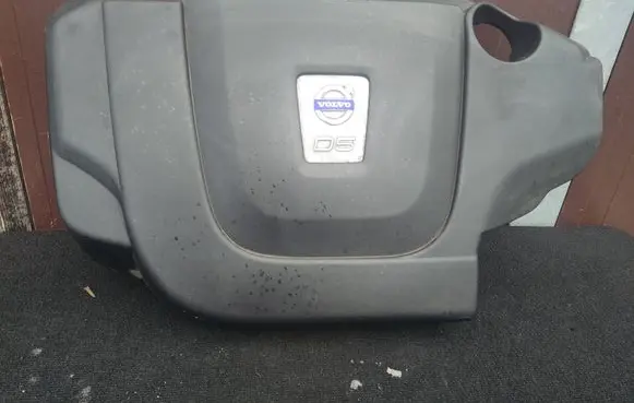 Volvo XC70 Engine cover (trim) 30771916