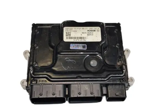Renault Trafic III (X82) Engine control unit/module 237104330S 94820925 0281036122