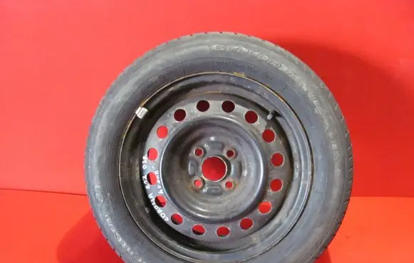 Toyota Corolla E120 E130 R15 steel rim 