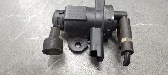 Peugeot 607 Valve vacuum 9628971180