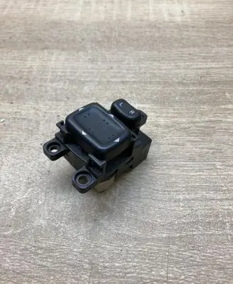 Mazda 6 Wing mirror switch 183608