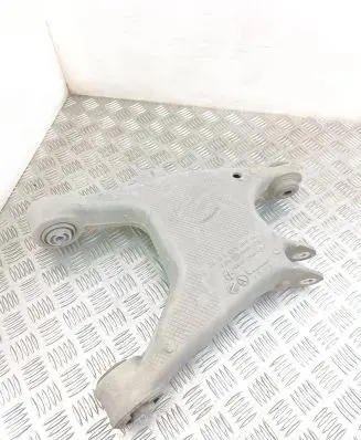 BMW 7 F01 F02 F03 F04 Rear upper control arm/wishbone 6865900