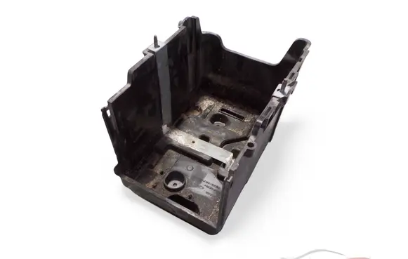 Battery box tray