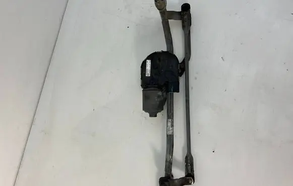 Audi A6 S6 C7 4G Front wiper linkage and motor 4G2955119