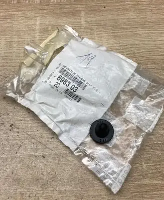 Peugeot 3008 II Other body part 698303