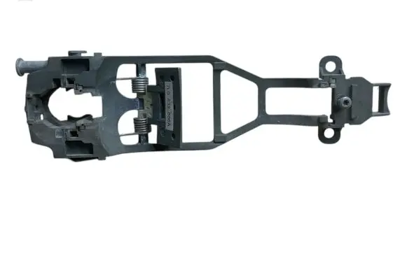 Volkswagen Touareg I Rear door exterior handle/bracket 7L839886 7L0839886A