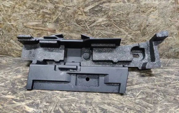 Lexus LS 460 - 600H Other trunk/boot trim element 6470550070