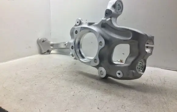 Audi A6 S6 C7 4G Front wheel hub spindle knuckle 4G0407242C 4G0407254B
