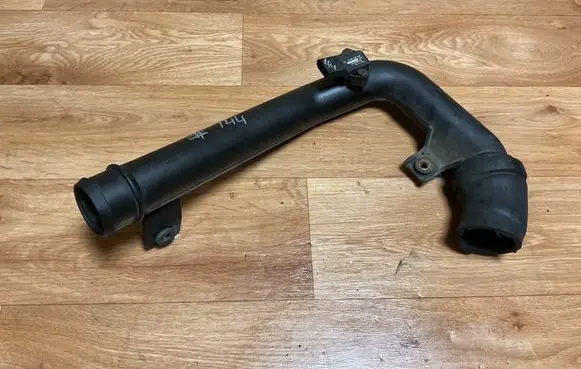 Dodge Journey Intercooler hose/pipe 04891861AB