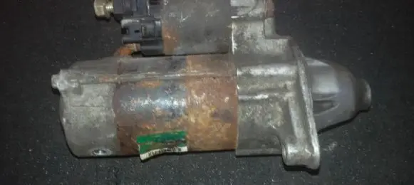 Lexus IS 200-300 Starter motor