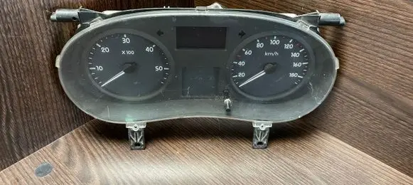 Renault Master II Speedometer (instrument cluster) 8200467952D 281177126 216709164