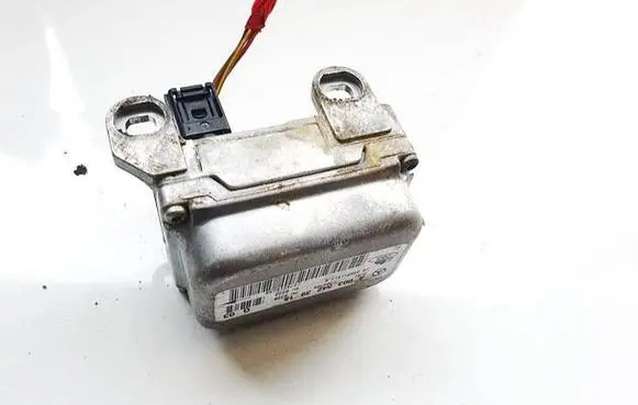 Mercedes-Benz C W203 ESP acceleration yaw rate sensor A0035423918