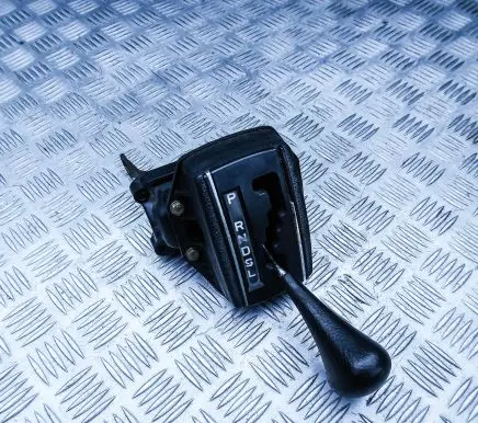 Gear shifter/selector