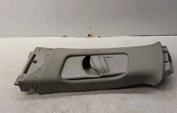 Toyota Avensis T270 (B) pillar trim (top) 6242005030B2 6242005030