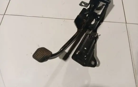 Volvo S40 Brake pedal 4N512467CC