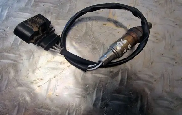 Audi A6 S6 C5 4B Lambda probe sensor 030906265AE