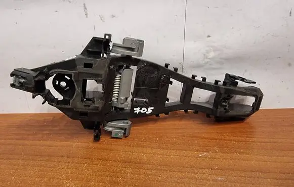Jaguar XF Front door exterior handle/bracket BJ3222402