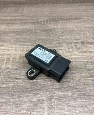 BMW 7 E65 E66 ESP acceleration yaw rate sensor 6753694 0265005248 USED