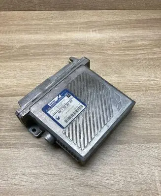 Mitsubishi Carisma Engine control unit/module ECU 7700867274 7700105742