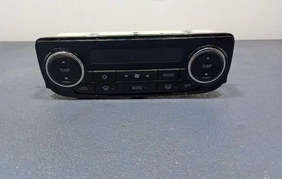 Mitsubishi Outlander Climate control unit 7820A993XA